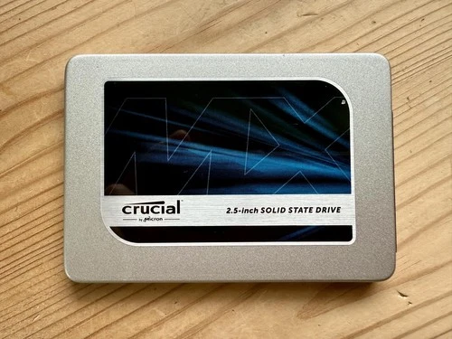 Crucial MX300 • 2TB • 2.5" • SATA 6Gb/s