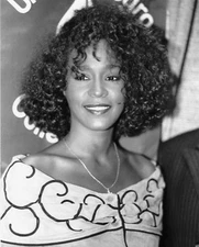 WHITNEY HOUSTON 8X10 MUSIC PHOTO (LL)