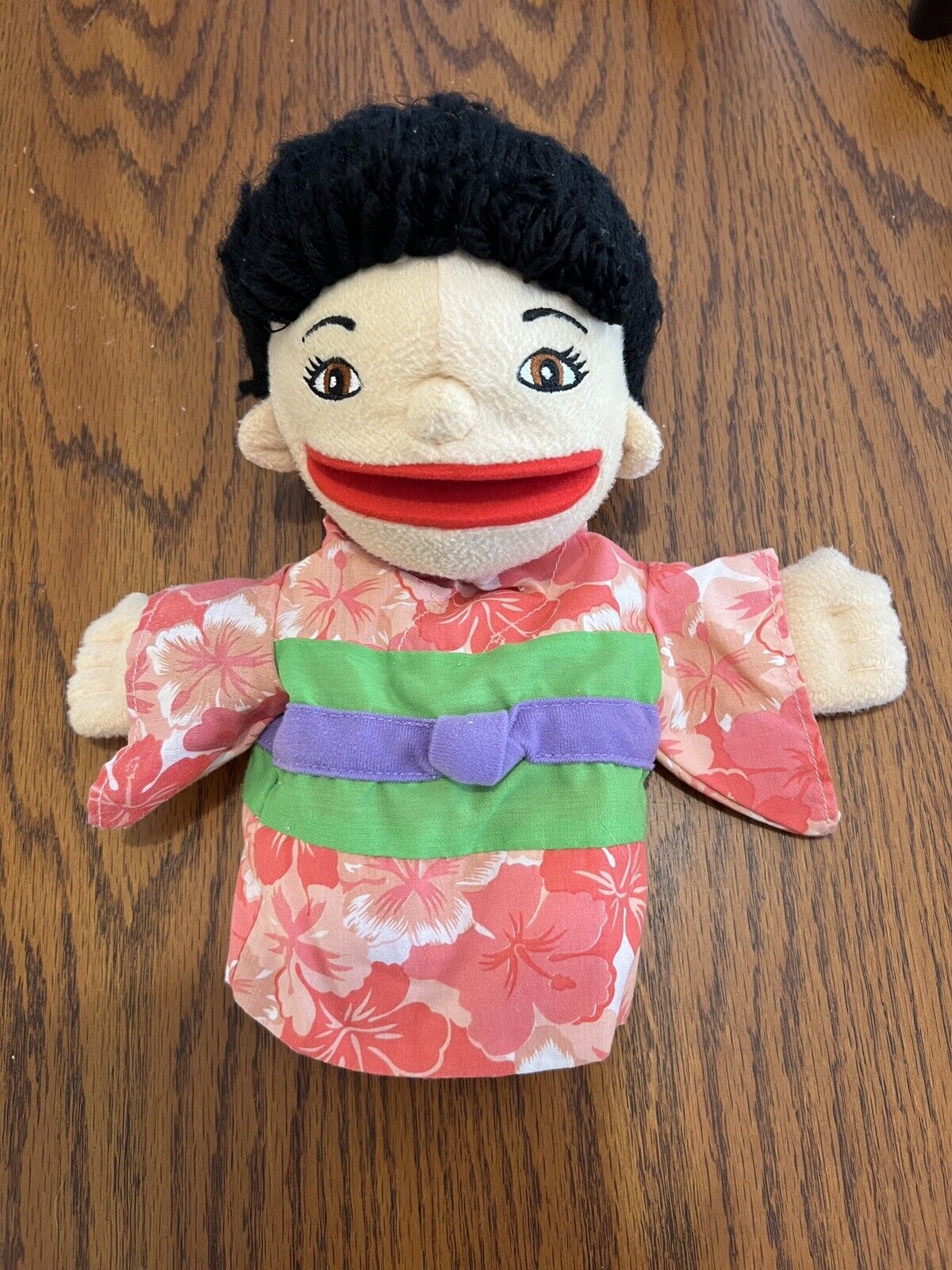 Let's Talk! Kid Puppets - Complete Set at Lakeshore Learning