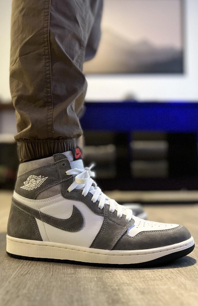 Air Jordan Mens 1 Retro High OG “Washed Black” - Men's Size
