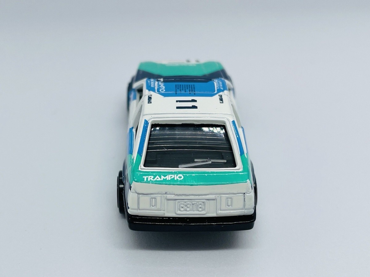トミカ TRAMPIO LEVIN Amazon.com: Tomica Limited Vintage Neo 1/64 LV-N304a Toyota