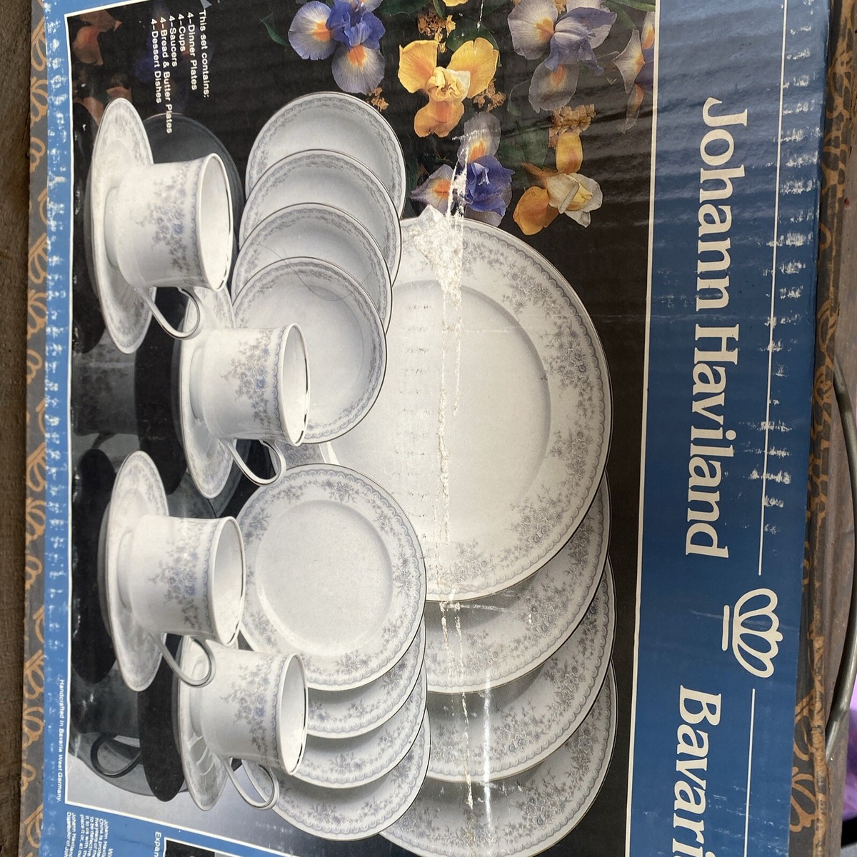 Johann Haviland Bavaria, Germany - Royal Lace Pattern 20 Piece Set