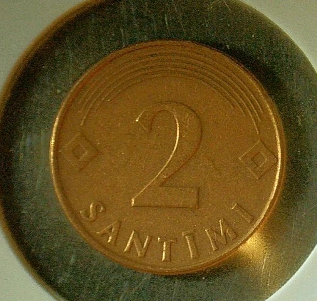 WORLD COIN SALE-2000 LATVIA 2 SANTIMI COPPER PLATED STEEL COIN-KM# 21 - Image 2 of 3