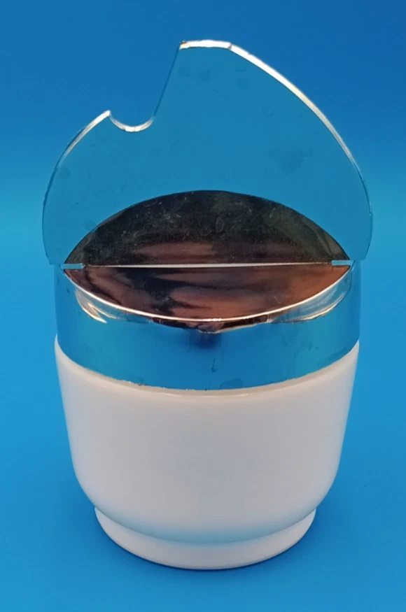 Vintage GEMCO USA Milk Glass Sugar Bowl Flip Top Lid MCM - Image 3 of 4