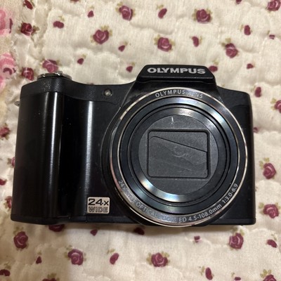 Olympus Size-14. 14 Megapixels 24 x Optical Zoom Lens