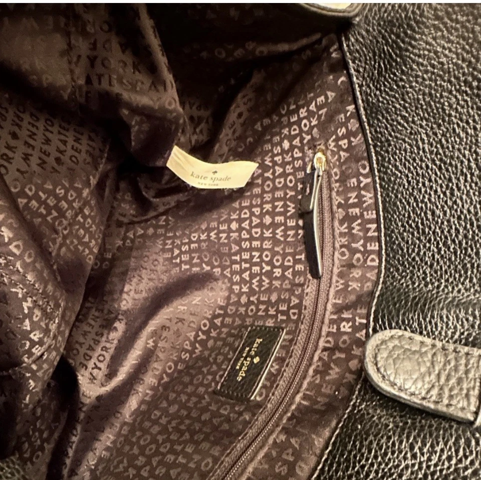 Bolso de cuero negro Kate Spade Foto 4 de 4