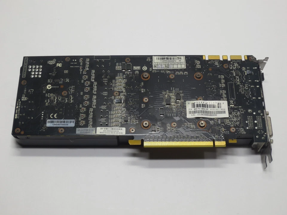 EVGA nVidia GeForce GTX 680 2GB GDDR5, DVI, DVI-D, HDMI, DP, PC Graphics Card - Image 3 of 4