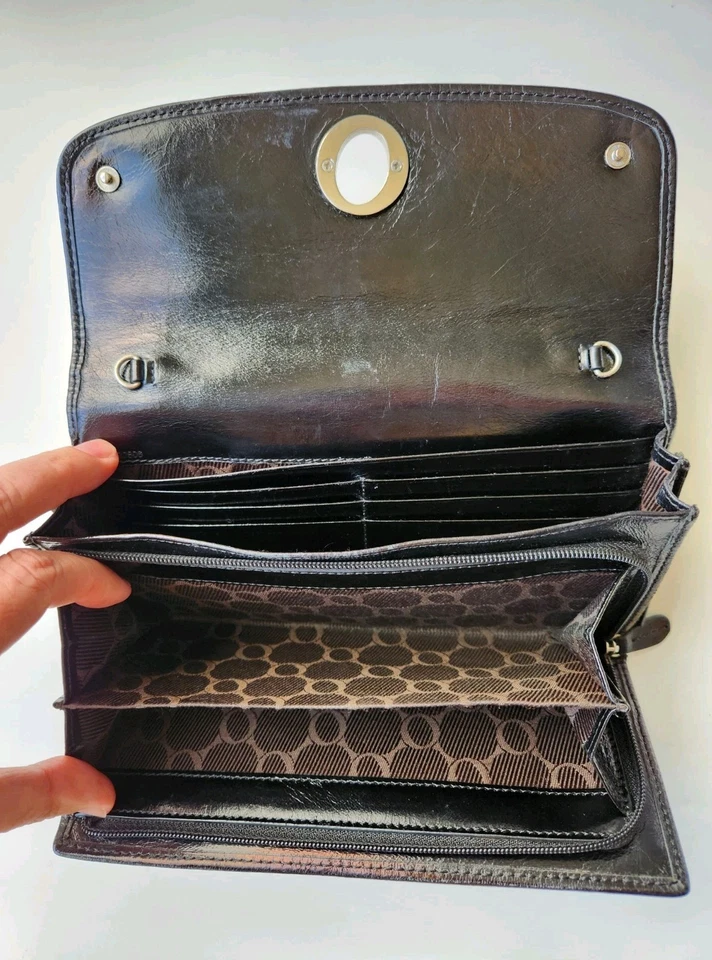 Oroton Black Leather Wallet Clutch And Purse Croc Embossed Silver Tone Logo - Image 2 of 4