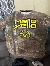 Russell Outdoors Realtree Camo Mello Yello T Shirt Mens XLARGE