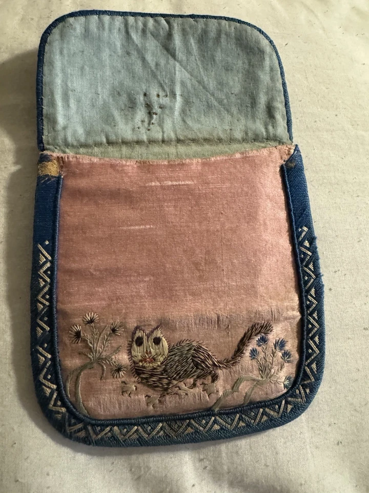 Antique Chinese Qing Dynasty Embroidered 100 Years Old Purse/Authenticity Cert. - Image 4 of 4