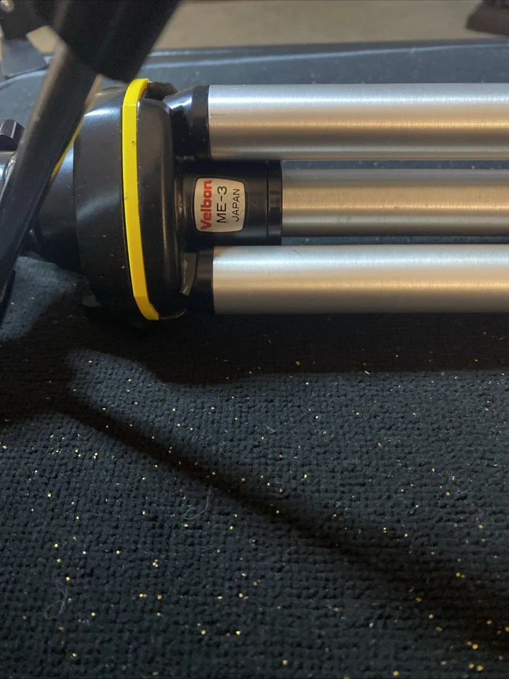Used Velbon ME-3 Lightweight Camera Tripod/Box 2226950 Yellow And  Black Top - Image 2 of 4