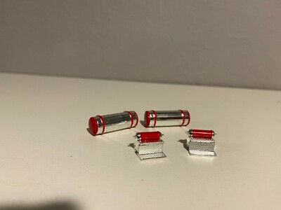 CHROME DCP 1/64 379/389 PETERBILT LONG TANKS W/2 RED STRAPS & CHROME STEPS