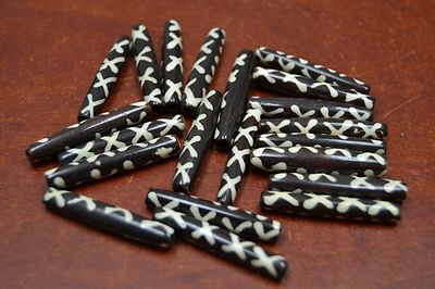 20 PCS MULTI CROSS CHOCOLATE BROWN PIPE TUBE BUFFALO BONE BEADS 1 1/2''