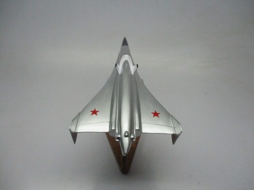 Spiral Aircraft Programme Russian Aircraft Desktop Kiln Dry Wood Model Small New - Picture 6 of 6