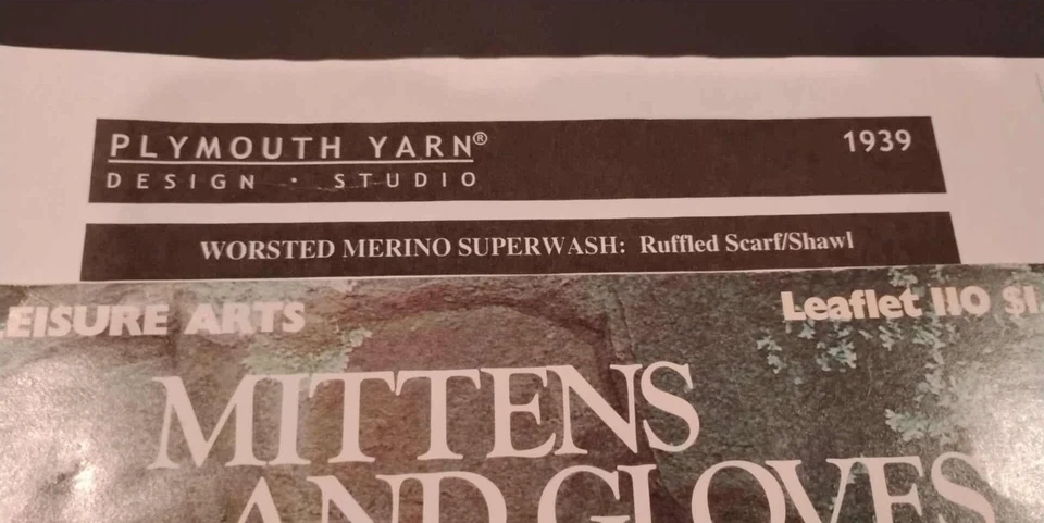 Leisure Arts Mittens & Gloves To Knit And Crochet Leaflet 110 + bonus pattern - Image 3 of 3