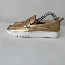 Vionic Chantel Gold Leather Penny Loafers with White Soles, Sz 8 Preowned, perfe