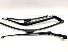 2014-2019 Infiniti Q70 Q70L Windshield Wiper Arm set