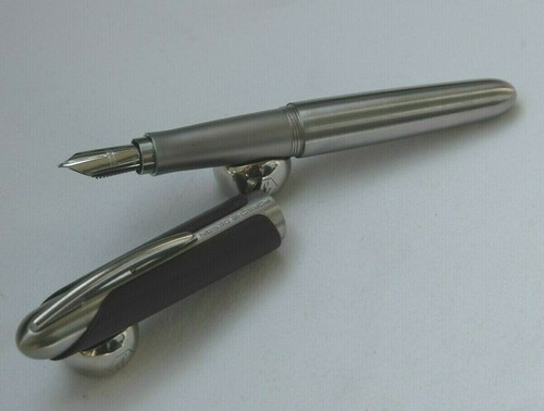 STYLO PLUME DE PRESTIGE PORSCHE DESIGN POUR FABER-CASTELL P3150 W30 - Picture 7 of 12