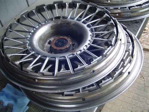 VINTAGE WIRE 1967 1968 1969 FORD MUSTANG 14 IN HUBCAPS WHEEL COVERS CLASSIC - Picture 18 of 20