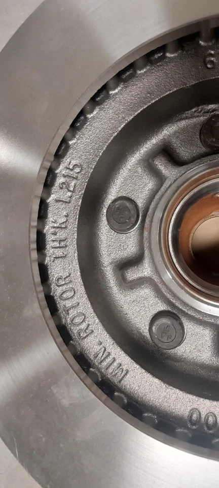 Cadillac Deville 1968-1972, Fleetwood, buje/rotor de freno delantero Calais, nuevo Foto 3 de 4