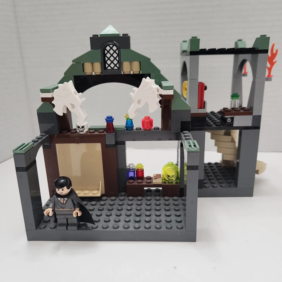 Lego 4752 Professor Lupin's Classroom HP Prisoner of Azkaban con manual - LEER Foto 3 de 4