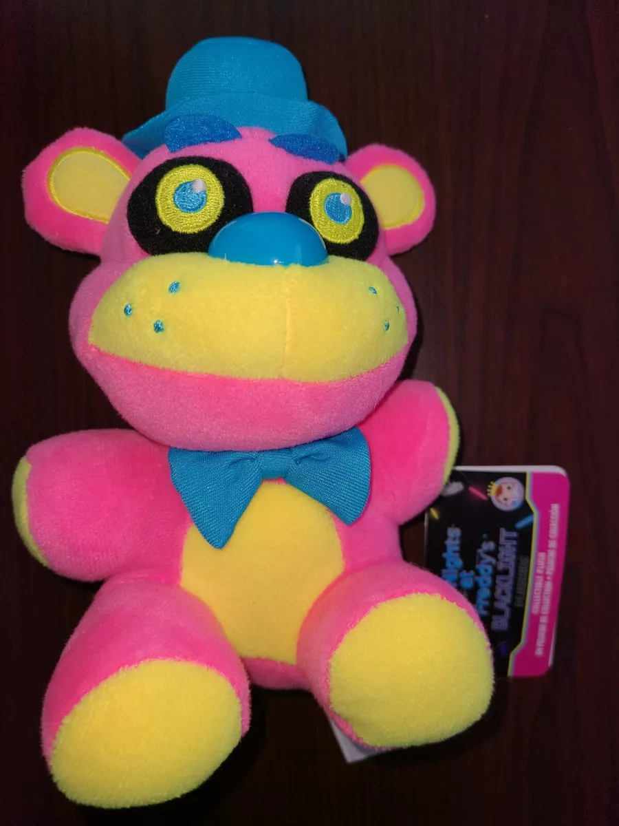 Funko Five Nights at Freddy's: Plush – Freddy Blacklight (Pink)