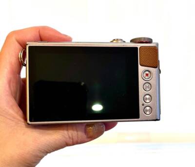 Canon PowerShot G9X Digital Camera 20.2MP 3.0x Optical Zoom w