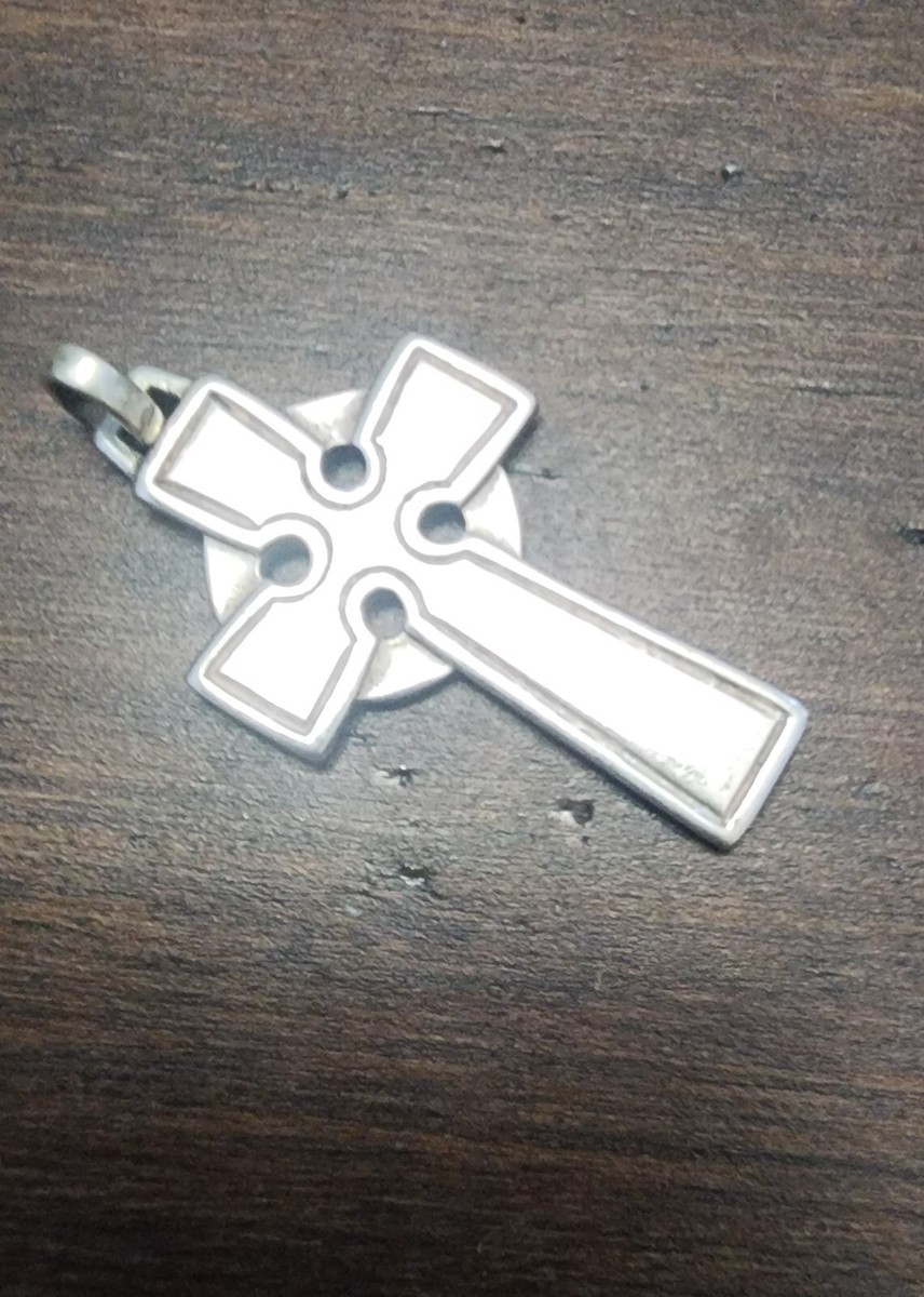 Retired James Avery James Avery Pendant View 2
