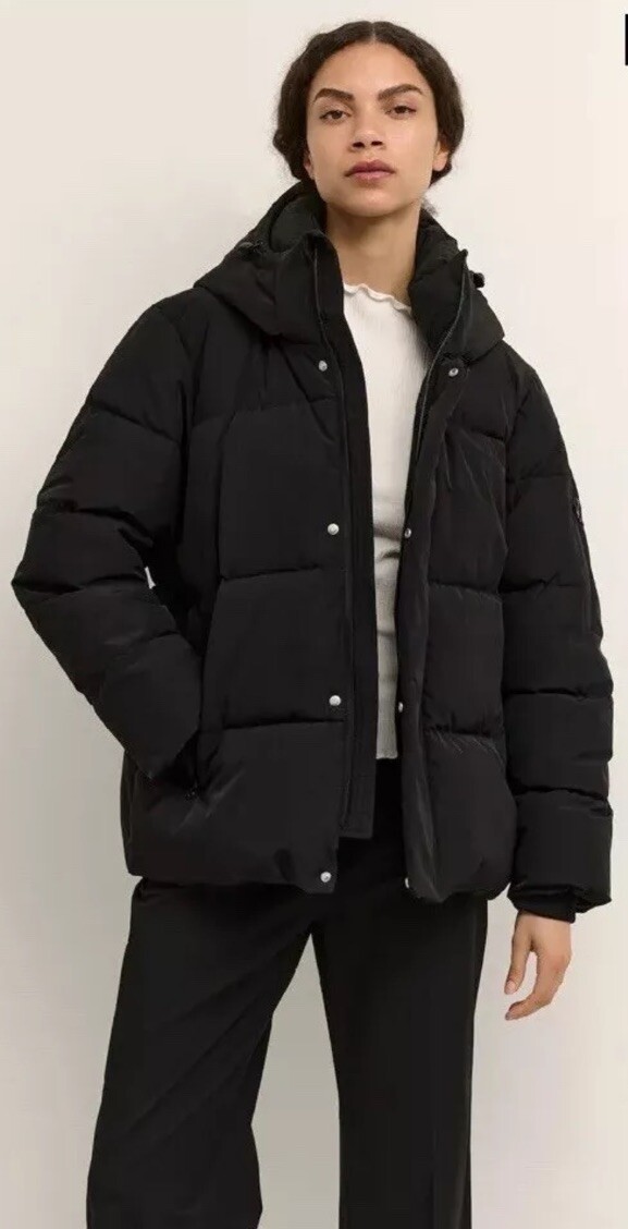 Karen By Simonsen Ladies Short Puffer  Hooded Jacket  UK14/ EU40/ US 10