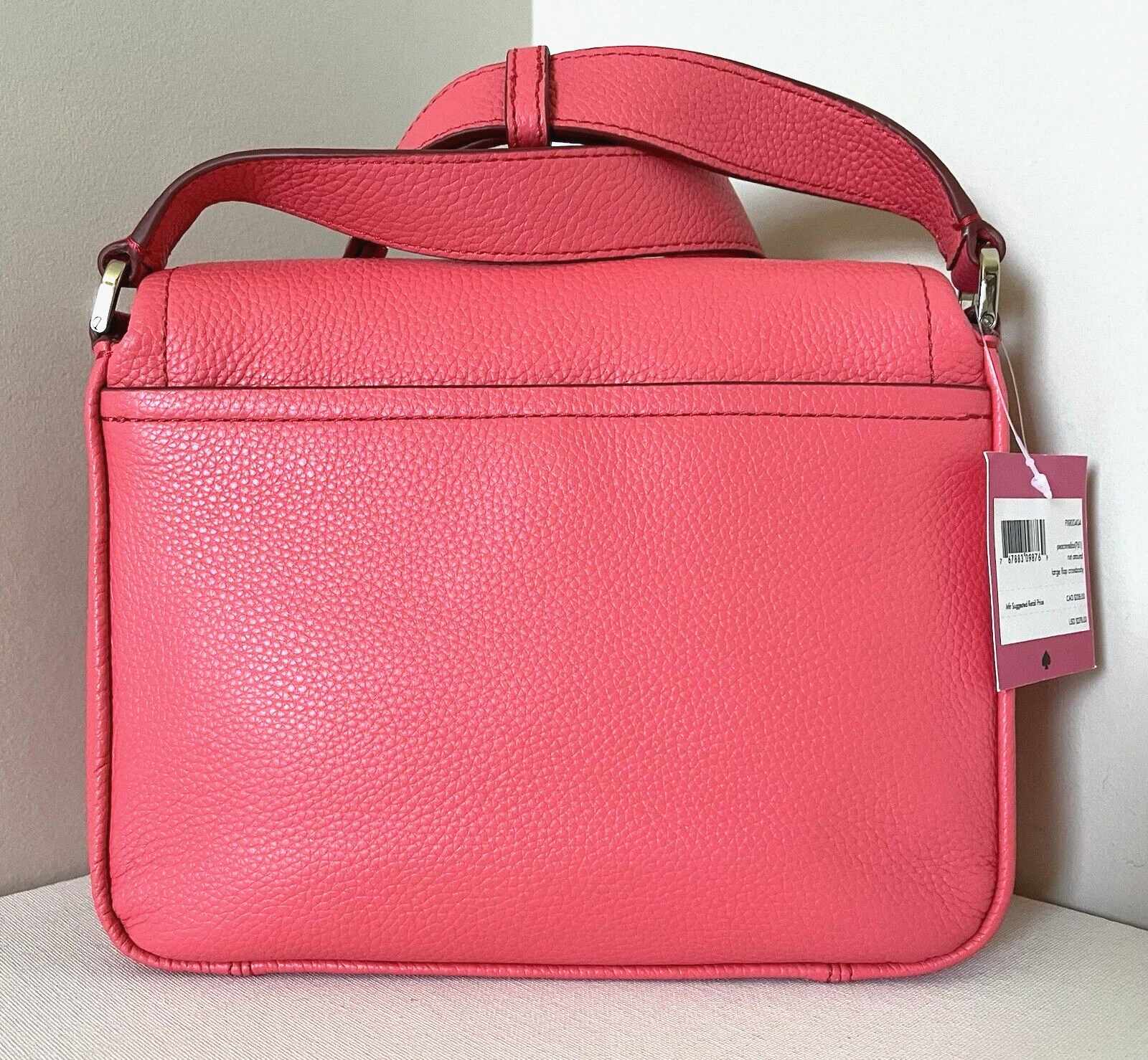 Nuova Kate Spade Run Around grande patta a tracolla in pelle pesca melba con sacchetto antipolvere