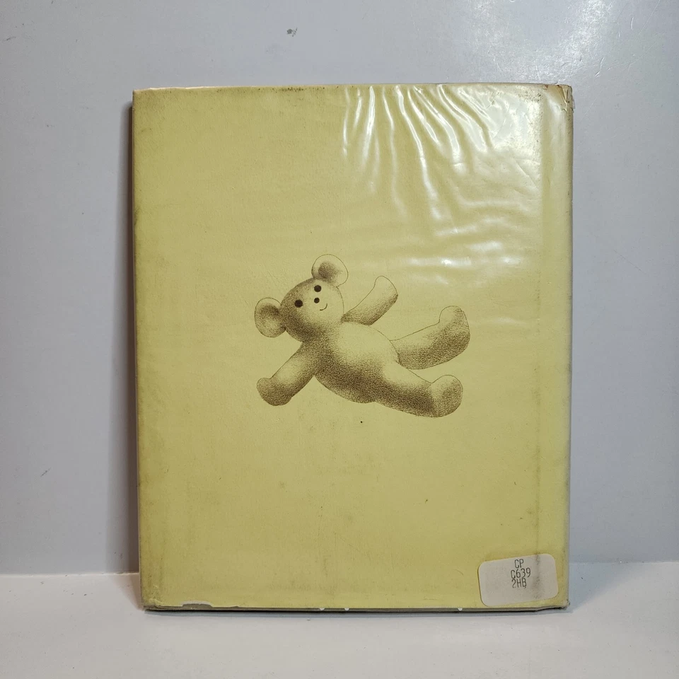 Amifika Picture Book By Lucille Clifton First Edition Ex-Library Hardcover 1977 - Image 3 of 4