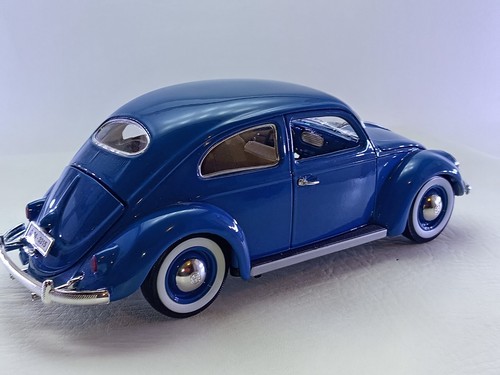 BURAGO 1/18 - VOLKSWAGEN KAFER BEETLE 1955 IN BLUE - EXCELLENT CONDITION - Picture 5 of 18