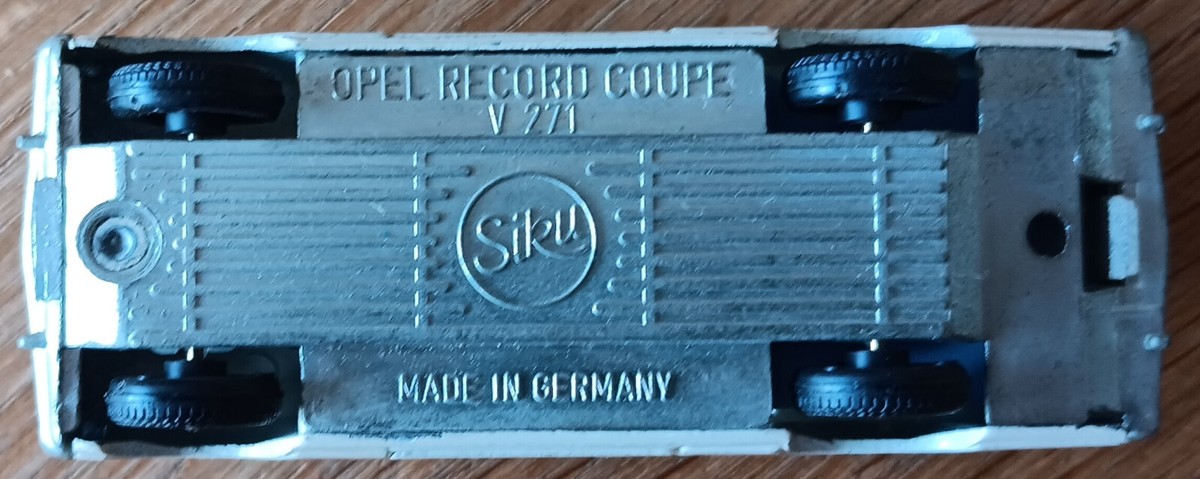 Siku V-Serie V 271 Opel Rekord Coupe in Weiß ohne OVP