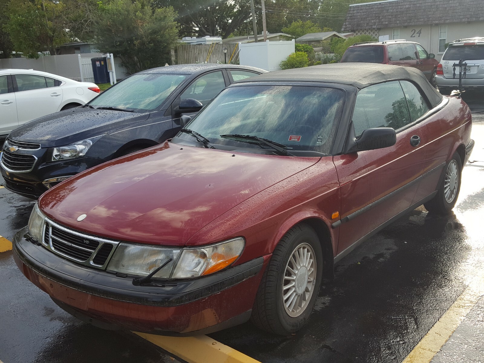 1995 Saab 900  AAB 900 SE RED CONVERTIBLE CAR - 1995