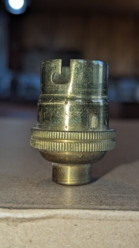 Vintage Solid Brass Bayonet light bulb holder R & L Ltd Bakelite Pin Casing