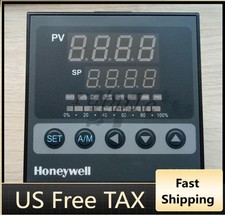 ONE Honeywell DC1040CR-302000-E Thermostat New US Free TAX