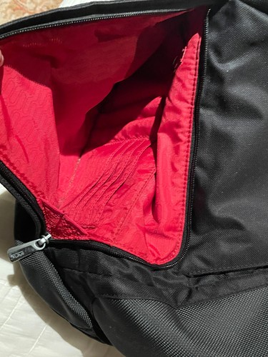 Vintage TUMI Computer Backpack Black Nylon - 第 7/11 張圖片