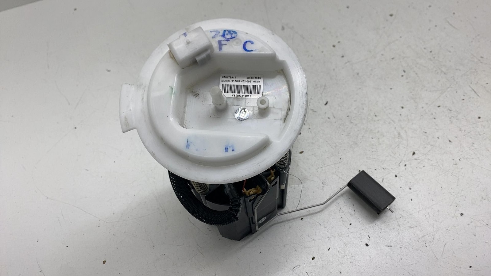 ⭕ 2014-2021 Maserati Ghibli Left Fuel Gas Pump Level Sending Gauge OEM 670178911