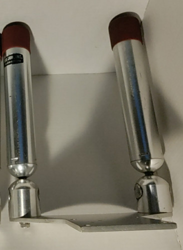 (1) Big Jon Dual Rod Holder Assembly with Butterfly Plate (2-available)