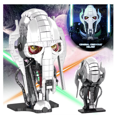 788PCS Sci-Fi Warrior Helmet Building Blocks Model Kit