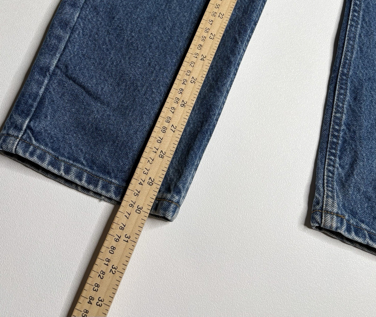 Carhartt Med Wash Blue Jeans B18 DST Men's 36 x 30 thumbnail 10