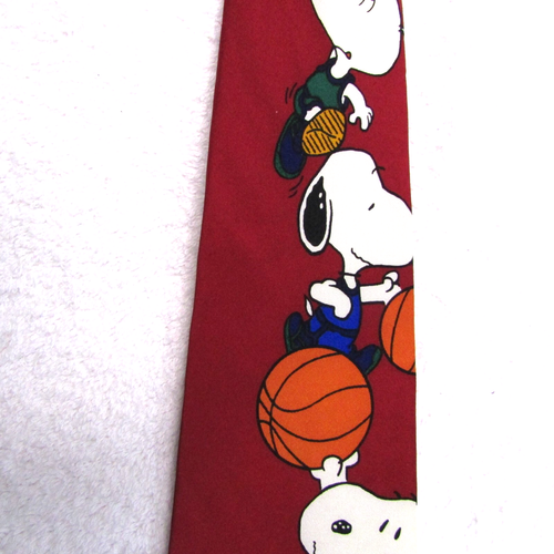 Peanuts Snoopy Mens Neck Tie 100% SILK USA Basketball Last Second Hero Unused - Picture 11 of 23