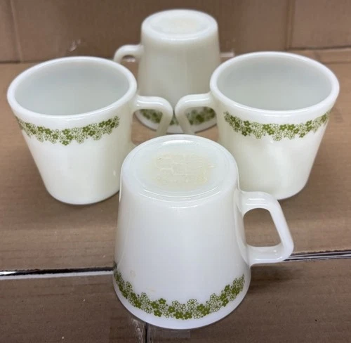 4pc PYREX Mugs Cups Spring Blossom Green Crazy Daisy Milk Glass 300ml #1410