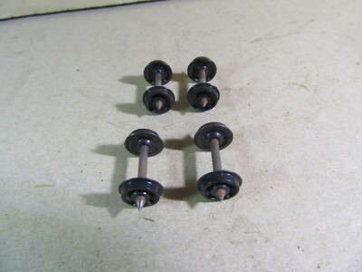 426x Vintage Kadee USA HO 4 Achsen + 8 Räder Metall Abstand 15mm 1/87