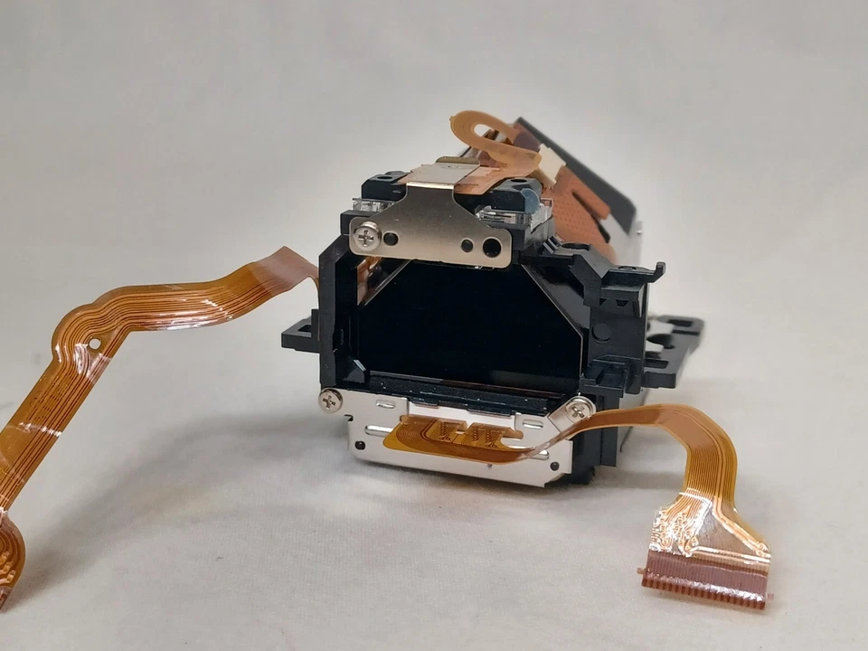 Pieza de montaje de buscador Canon EOS 70D Pentaprism ASS'Y (CG2-3436) con tornillos Foto 4 de 4