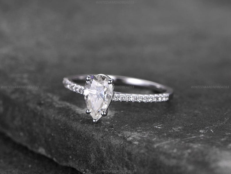 14K White Gold Moissanite Diamond Wedding Band for Birthdays-image