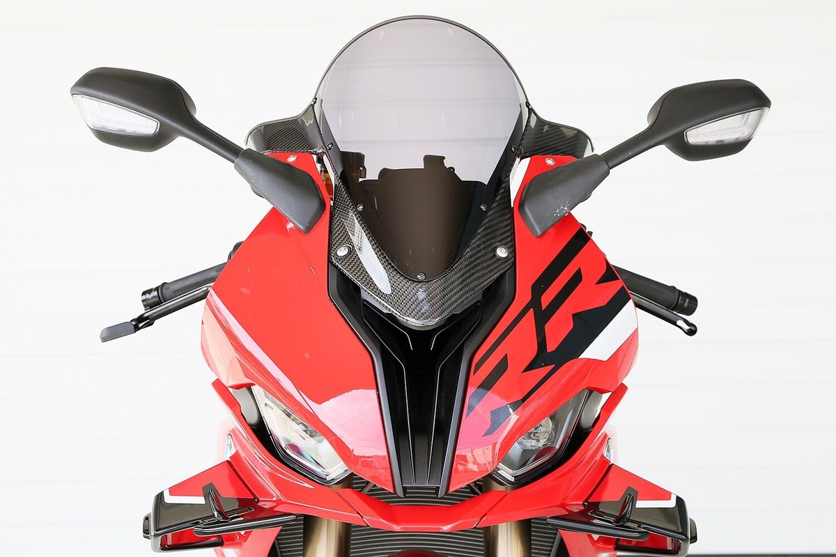 Aella Carbon Fiber Trim Racing Windscreen For The BMW Aella Carbon Fiber Trim Racing Windscreen For The BMW