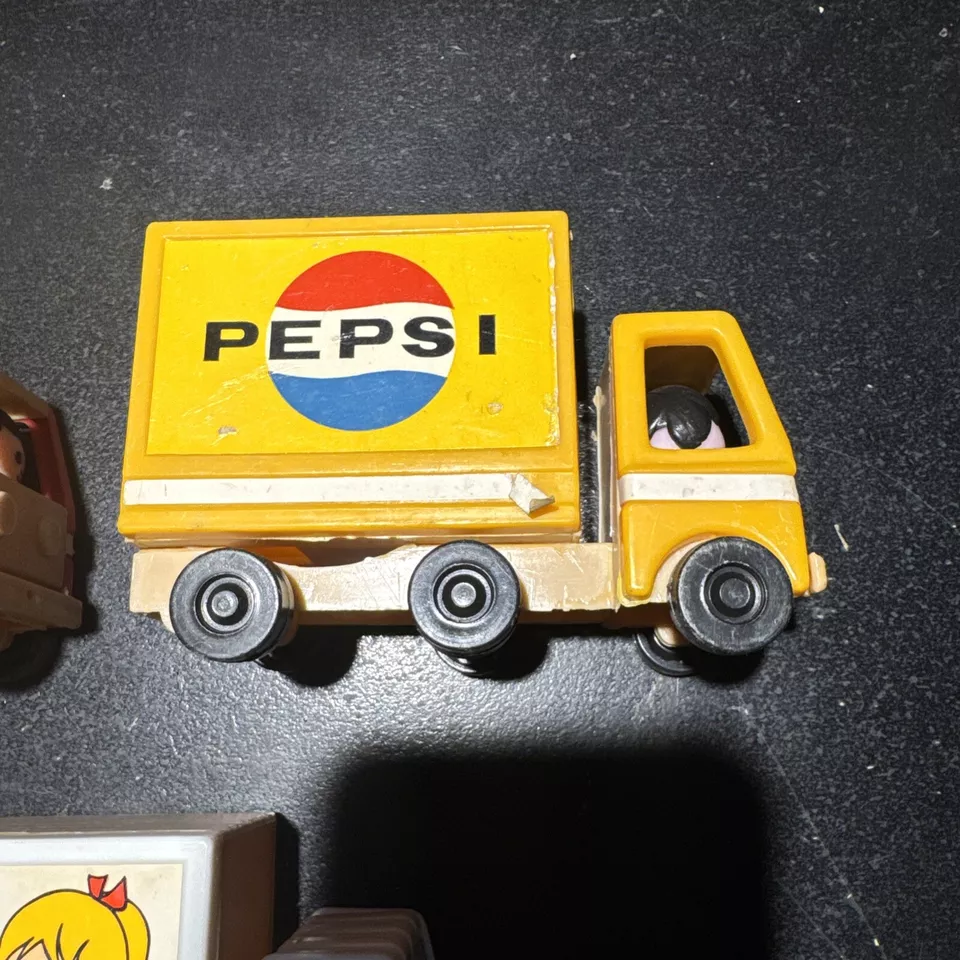 3)Vintage 60s/70s HONG KONG 6 Wheel Toy DELIVERY TRUCKS Pepsi Coke Ice Cream!!! - Image 3 of 4