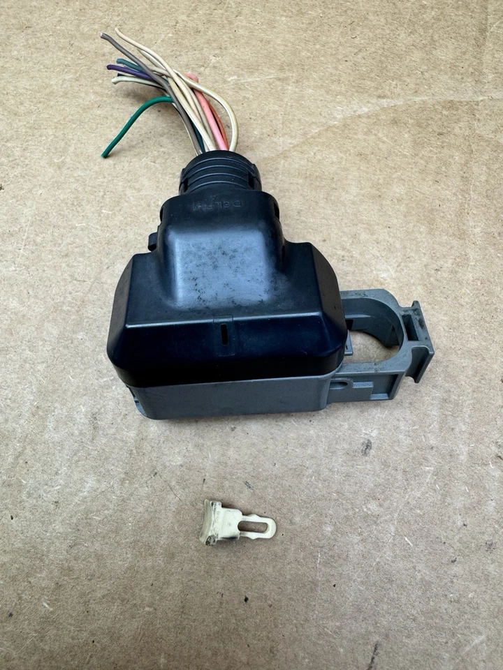 2005-2009 Buick Lacrosse Lucerne Pontiac Grand Prix 3.8L Throttle Body Pigtail - Image 2 of 4