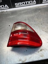Mercedes-Benz E W210 2000 Rückleuchte Heckleuchte a2108205464 NIC23227